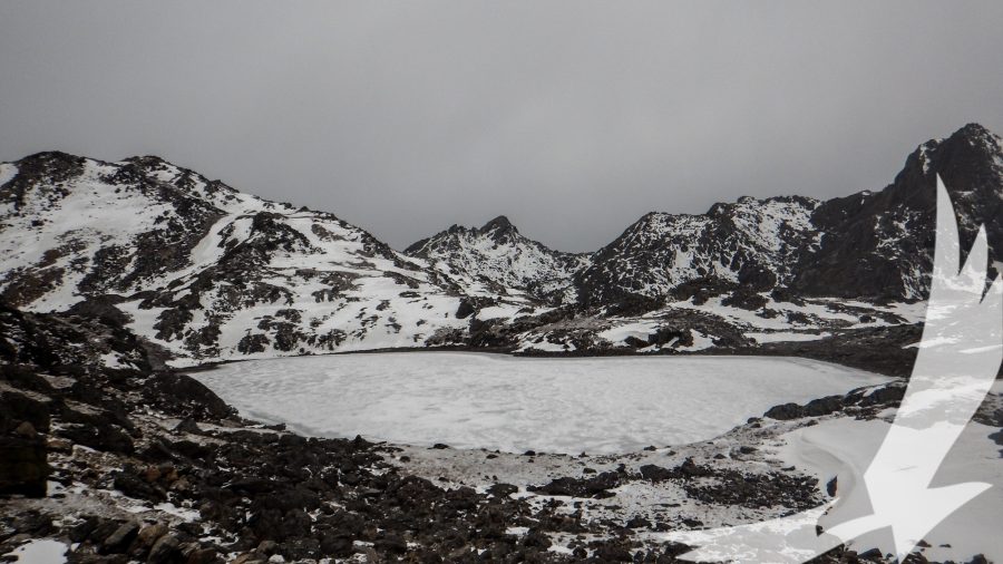 A frozen lake seen along the gosaikunda trails - Gosainkunda